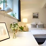 Uniklinik Zentral Kueche Fitnessraum